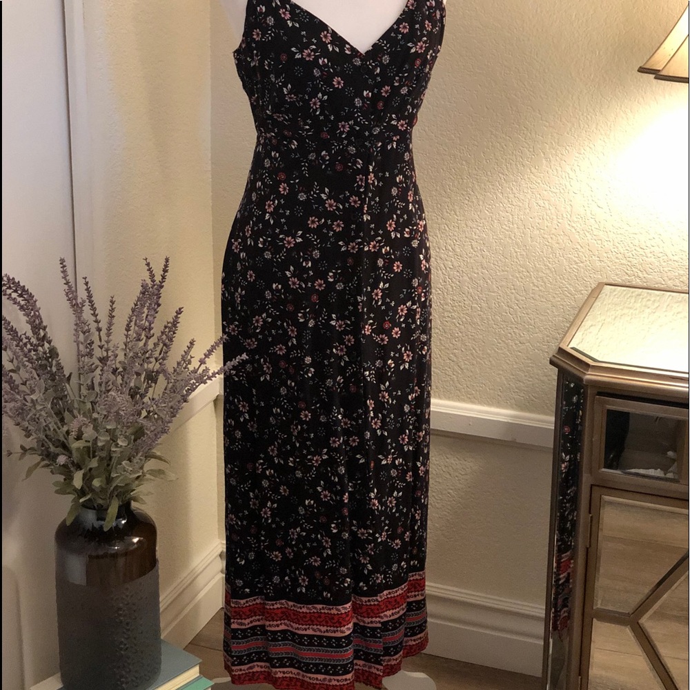 NWT Floral Love Fire Dress in a size Large.